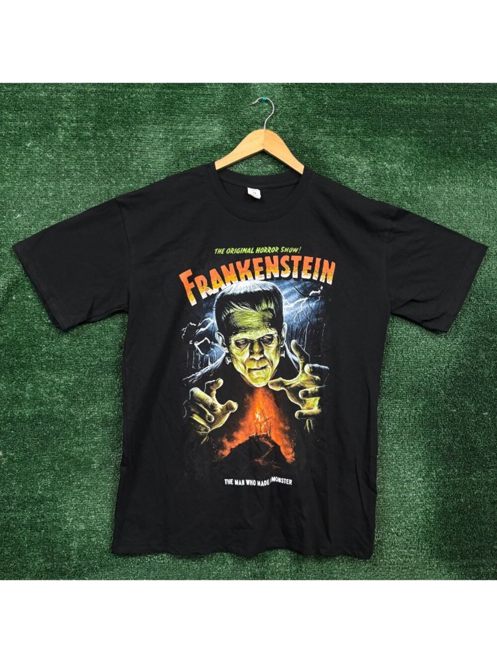 Frankenstein The Man Who Made a Monster Horror T-Shirt Size Extra Large